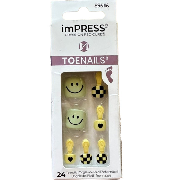 New imPress Press On‎ Pedicure Toe Nails Smiley Face & Checkered - Picture 1 of 3